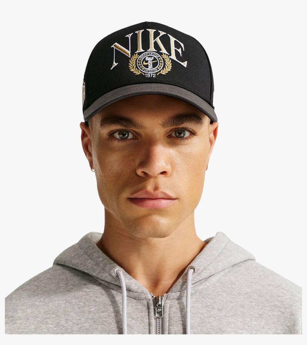 Melna U NK RISE CAP S CB AFRAME GFX