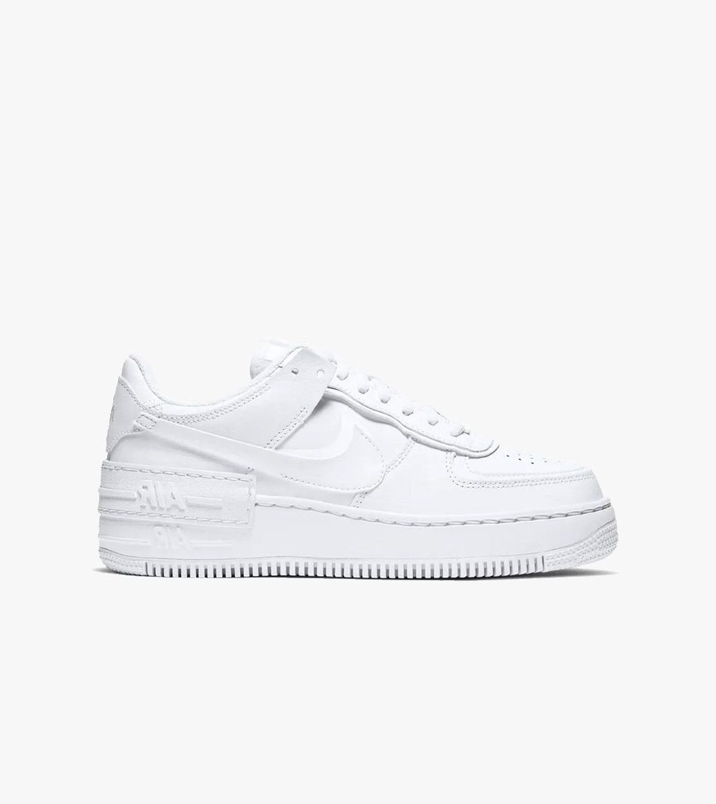 Vitt W af1 shadow