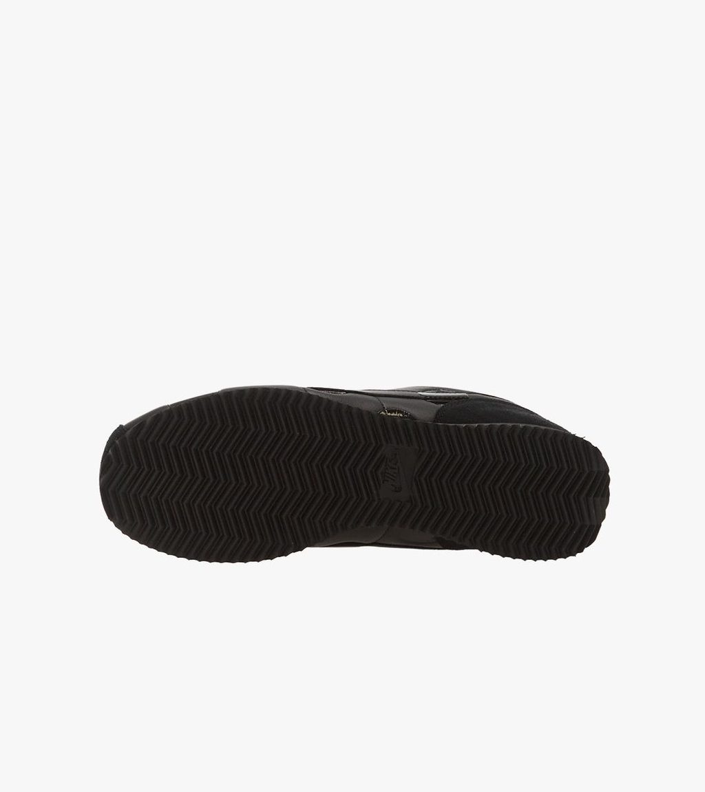 Juoda W nike cortez