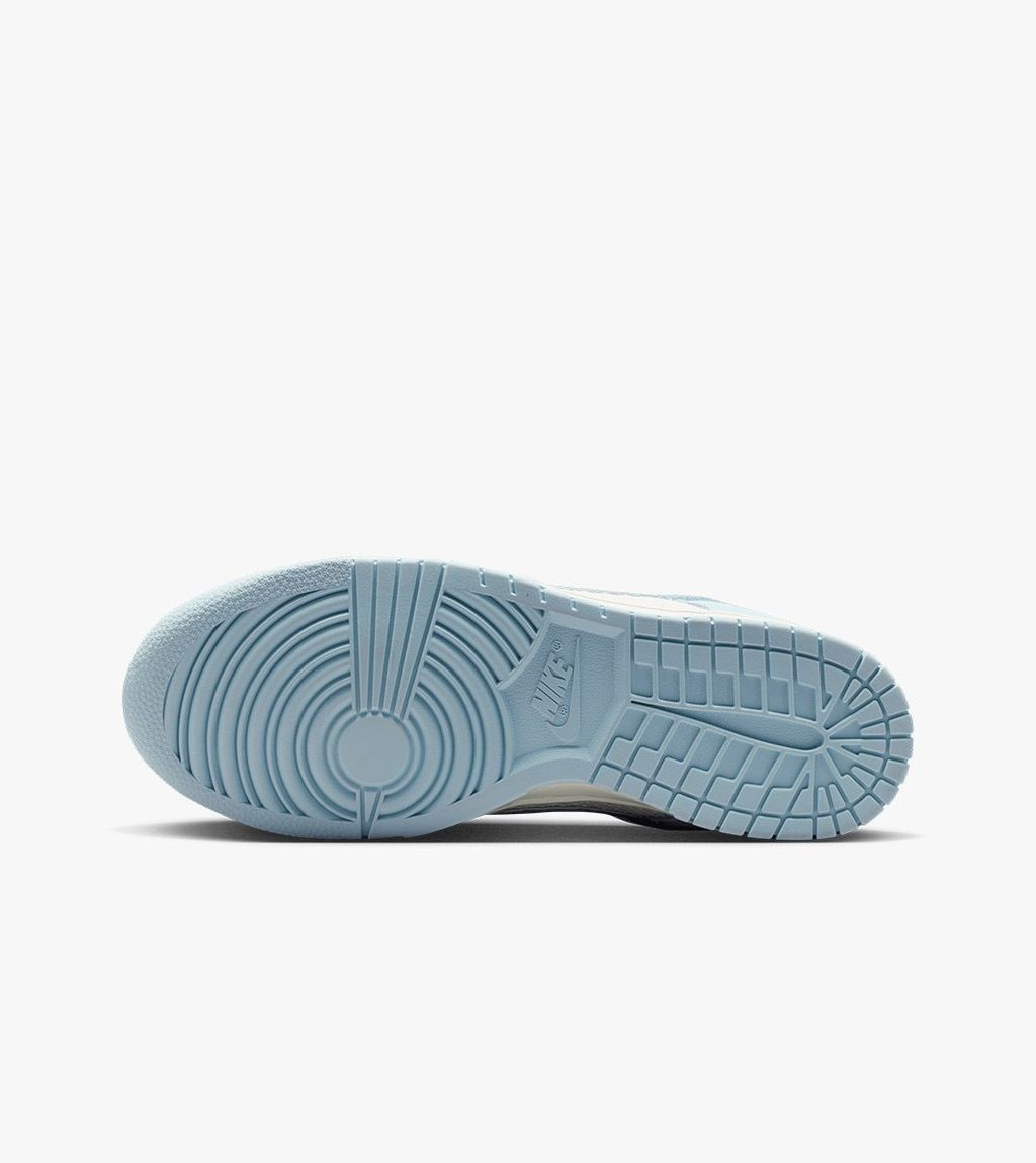 Valge W nike dunk low se