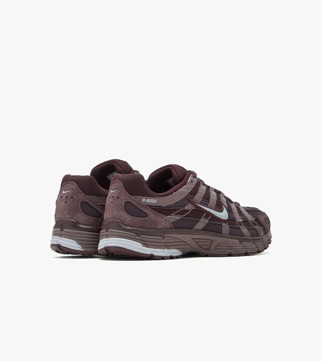 W nike p-6000