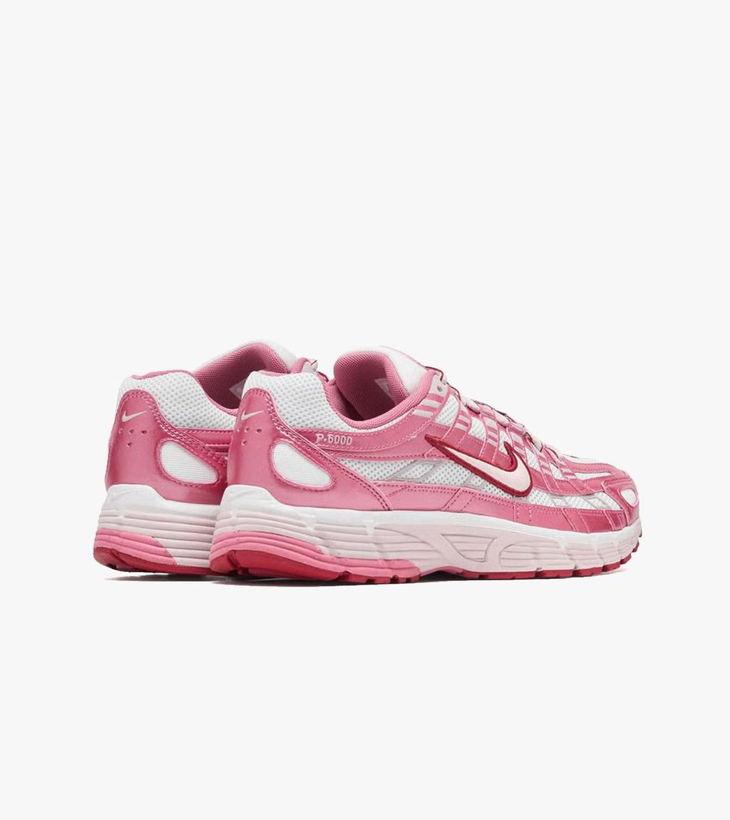 White W NIKE P-6000