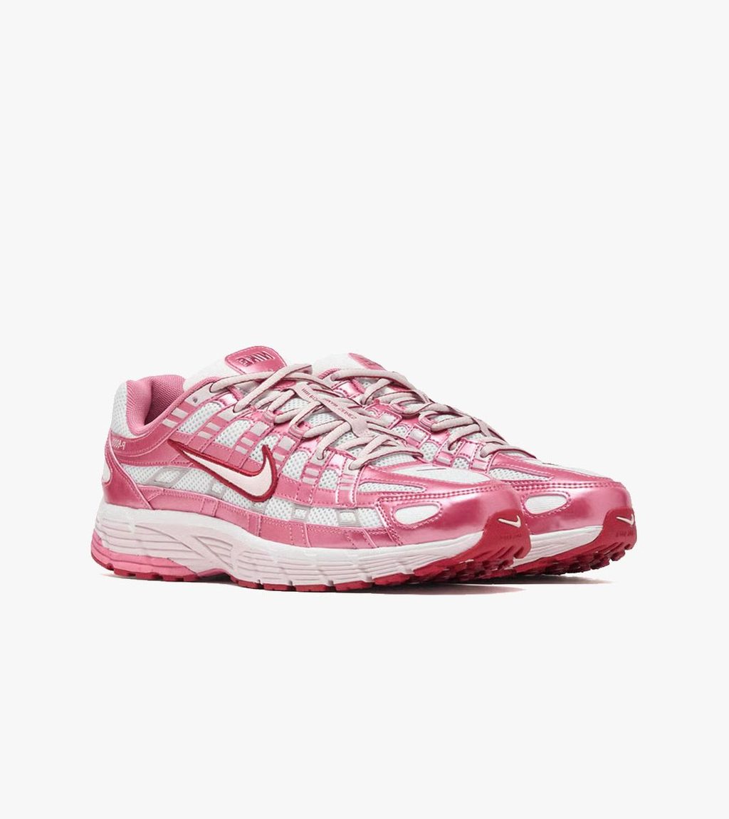 White W NIKE P-6000