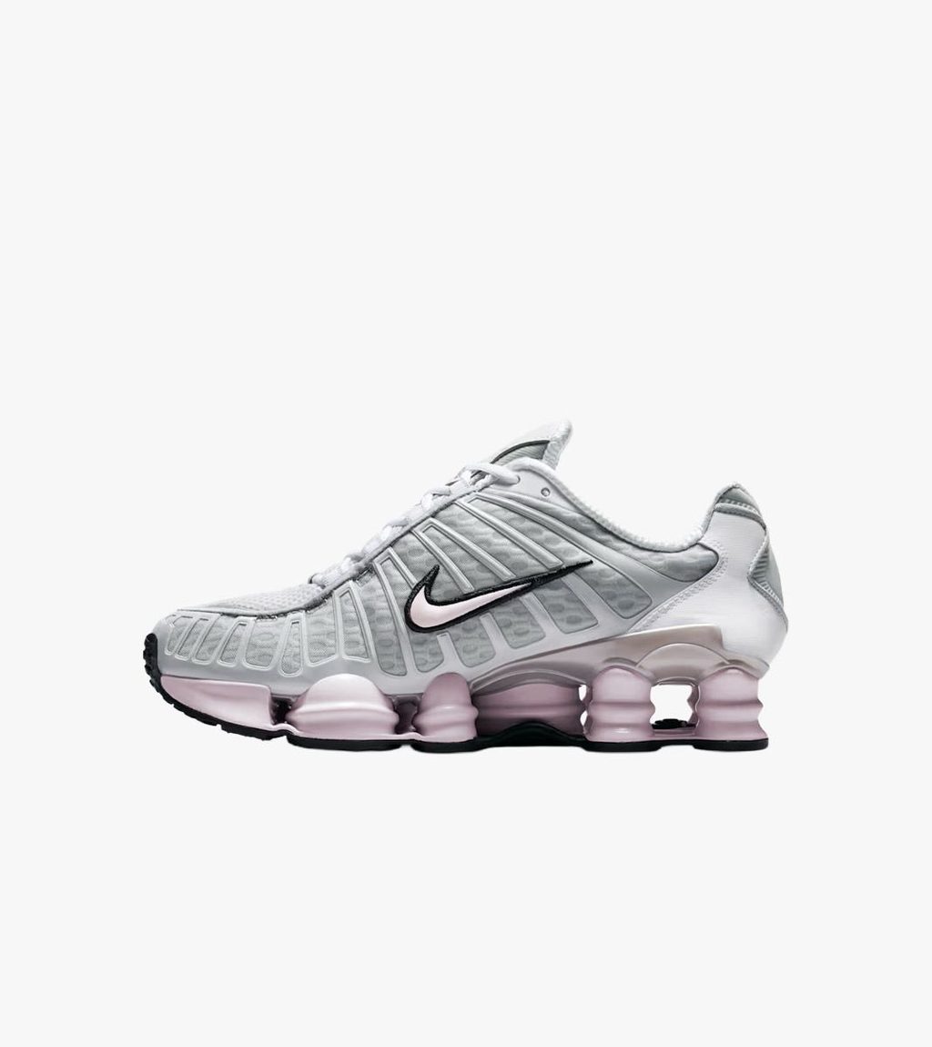 Grått W nike shox tl