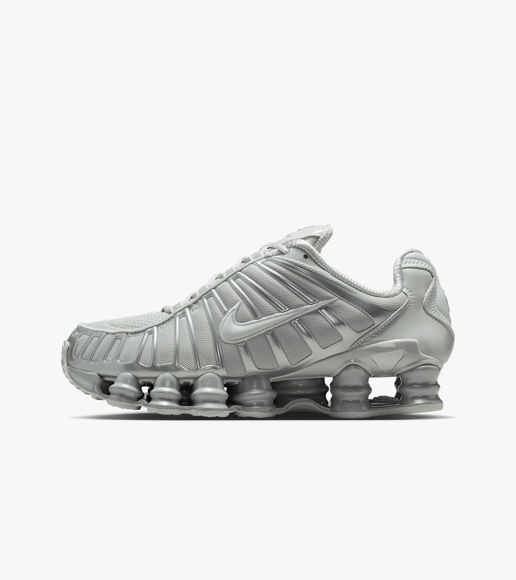 Flerfärgad W nike shox tl