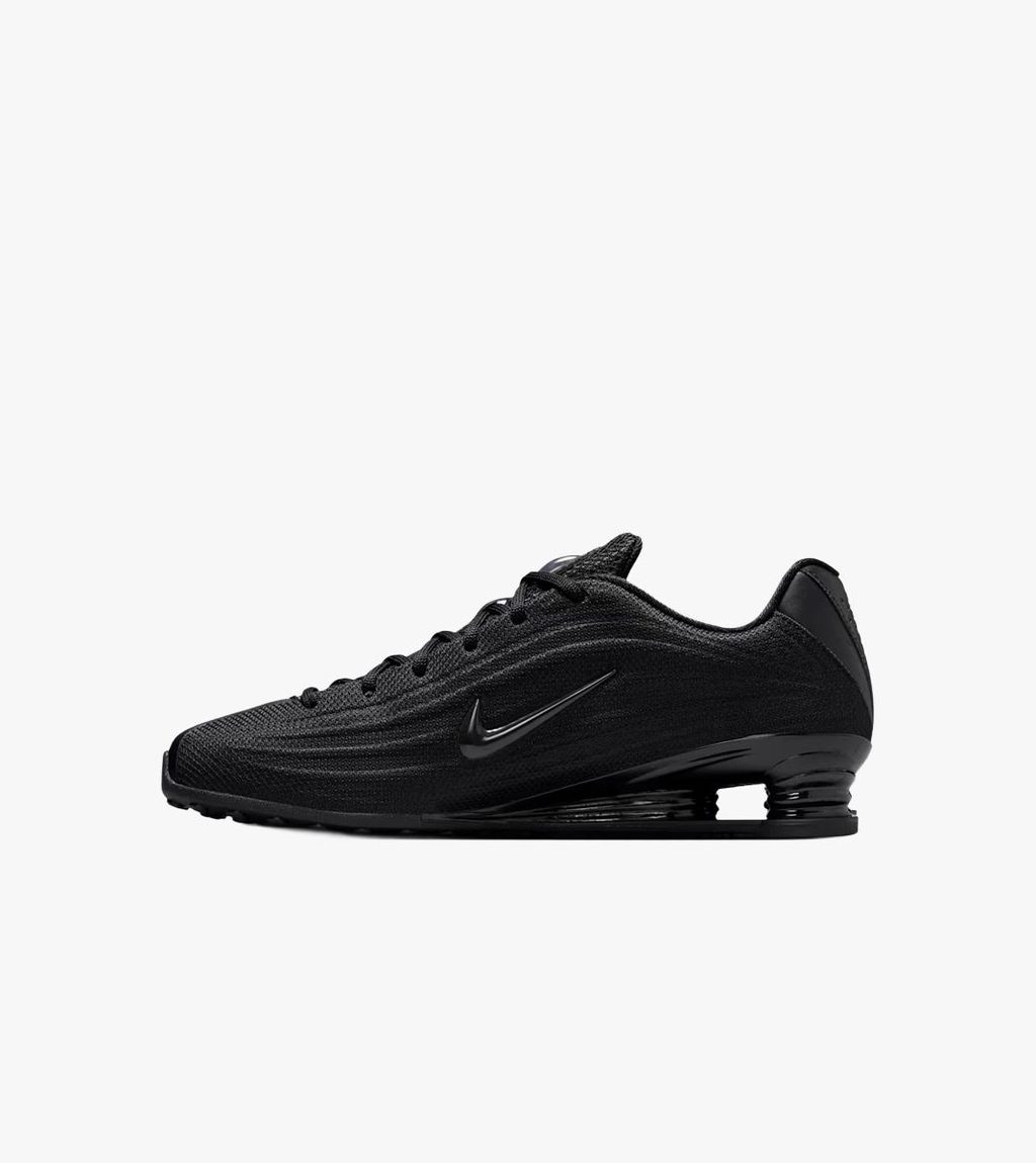 Svart W nike shox z