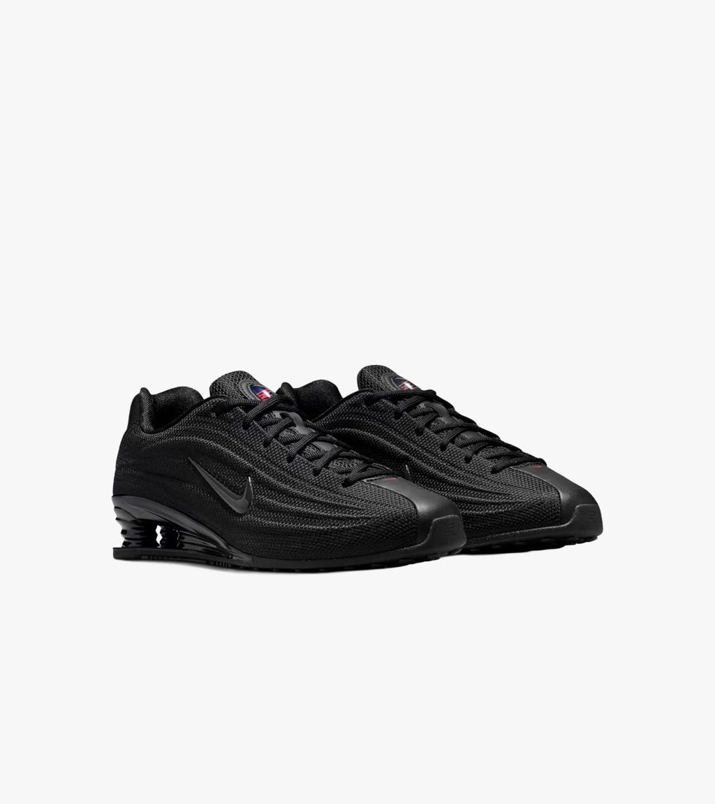 Svart W nike shox z
