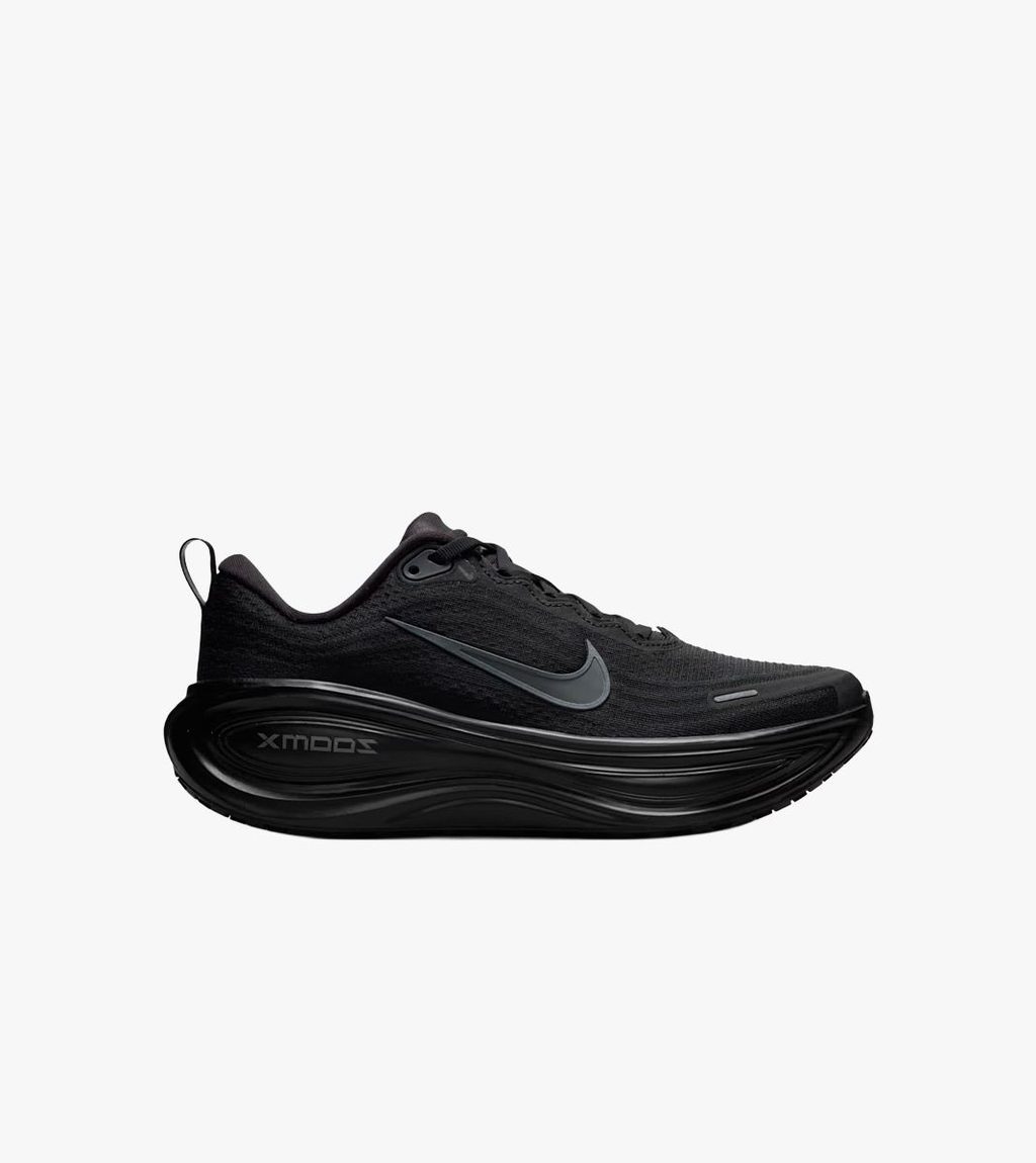 Black W NIKE VOMERO PLUS