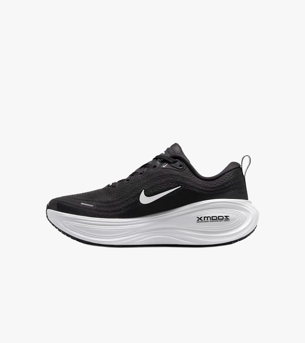 Valge W nike vomero plus