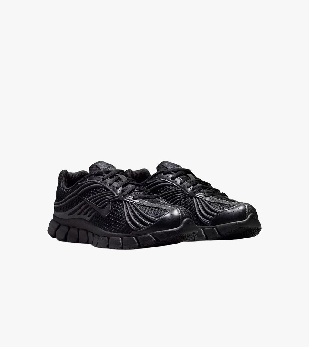 Musta W NIKE ZOOM SKYLON 11