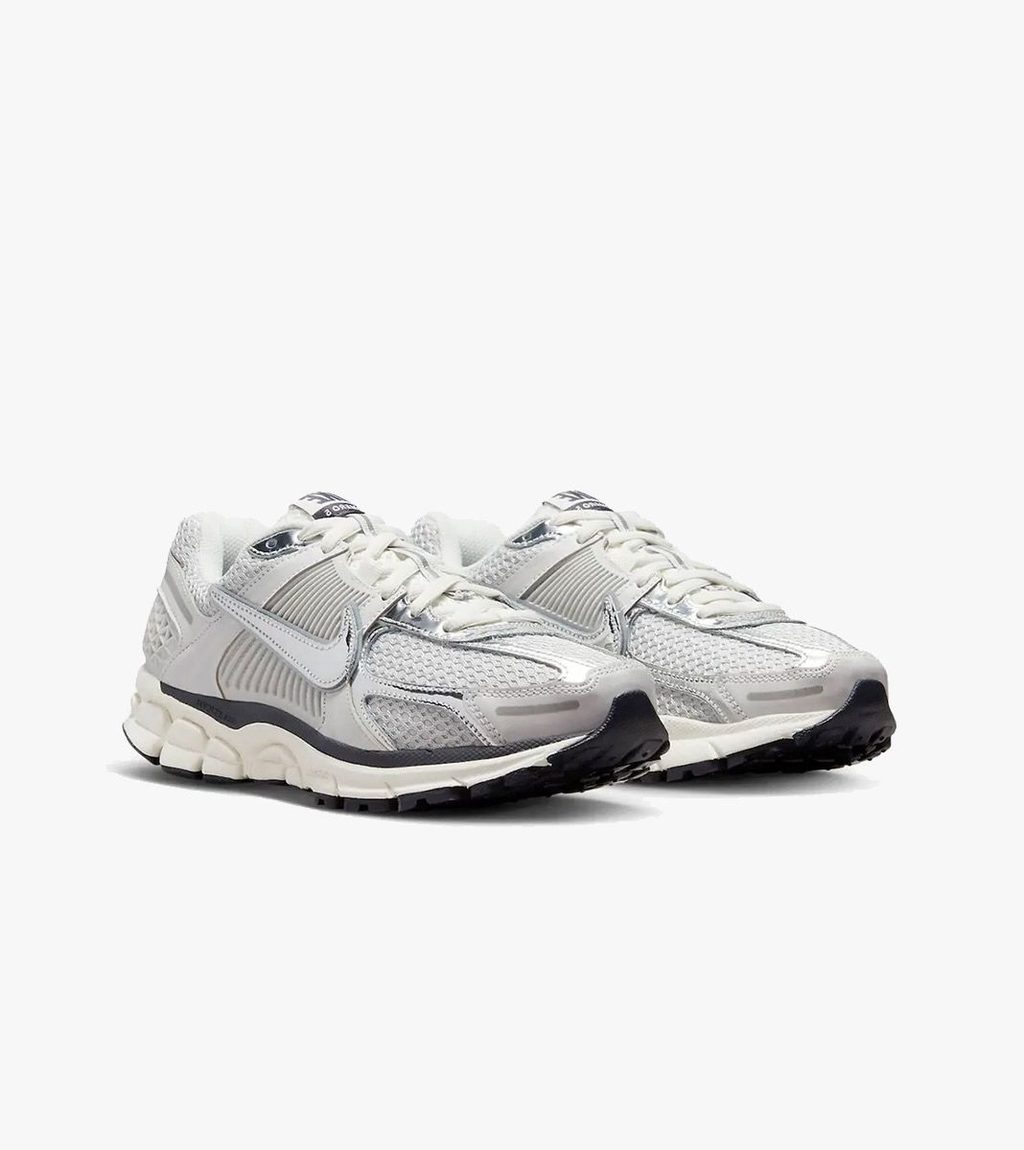 Hall W nike zoom vomero 5