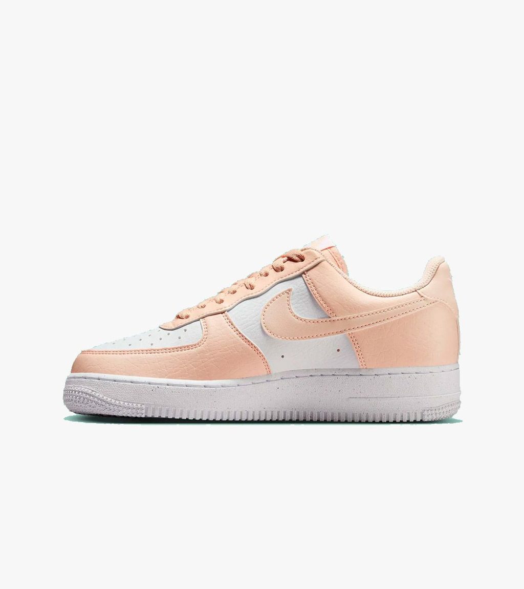 Valkoinen WMNS AIR FORCE 1 ´07 NN