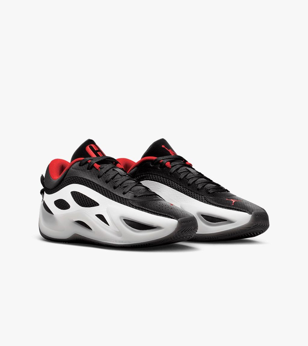 Svart Wmns jordan heir series 2 dur