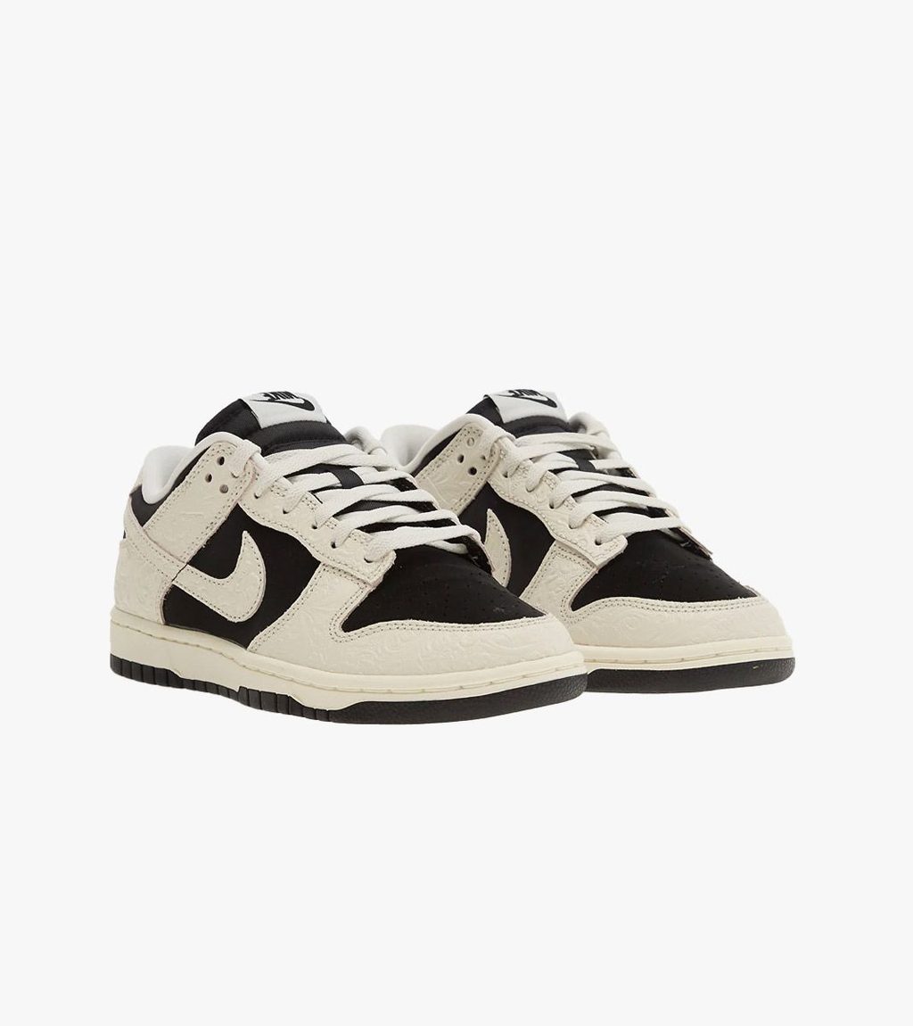 Musta WMNS NIKE DUNK LOW