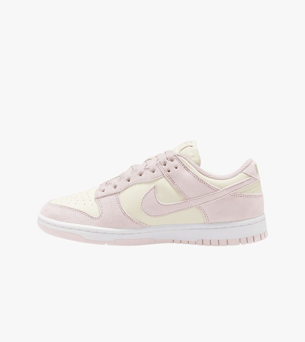 Balta WMNS NIKE DUNK LOW