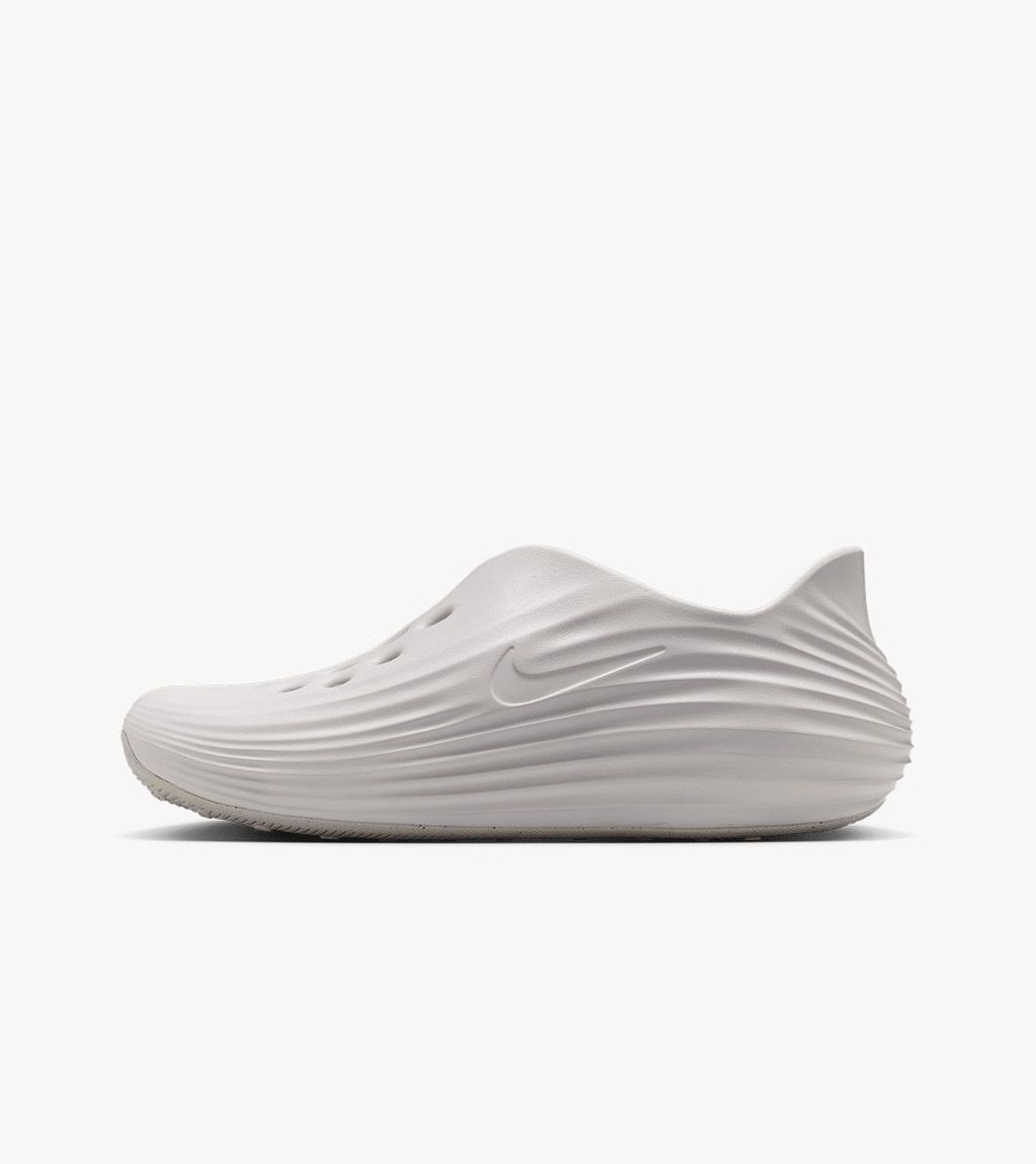 Hall Wmns nike reactx rejuven8