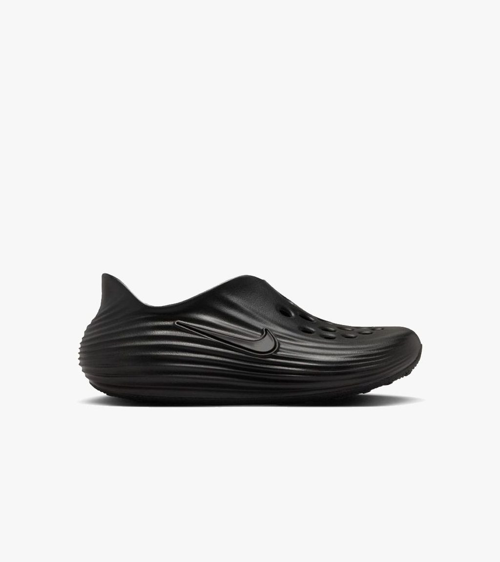 Melna WMNS NIKE REACTX REJUVEN8