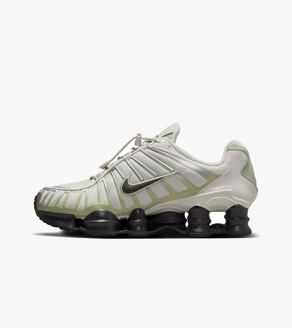 Grönt Wmns nike shox tl