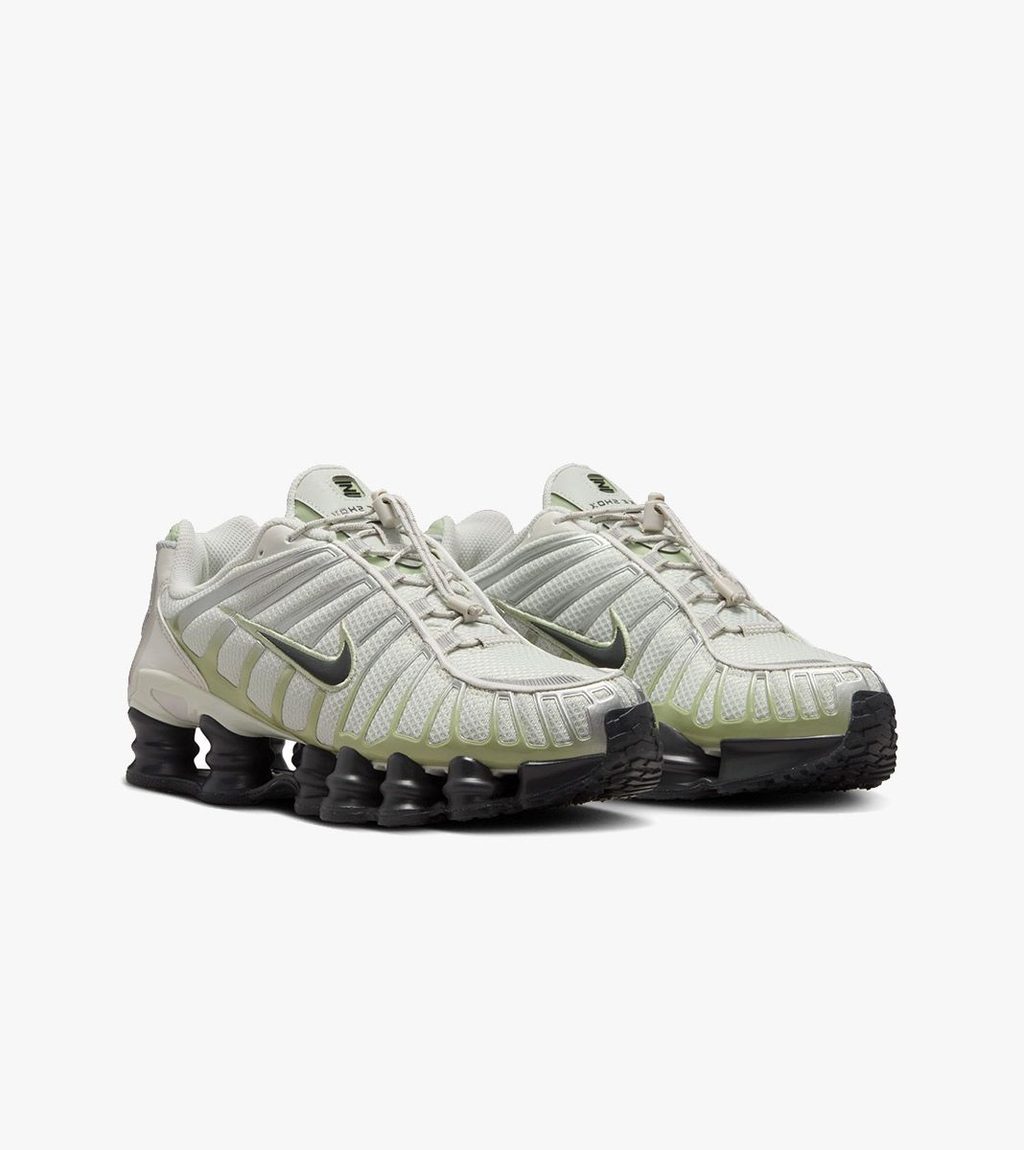 Grönt Wmns nike shox tl