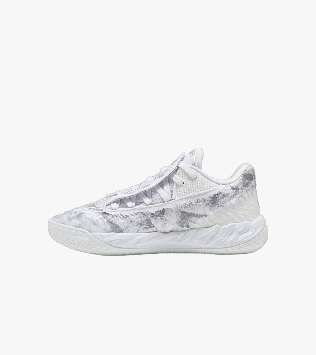 White MB.05 LO