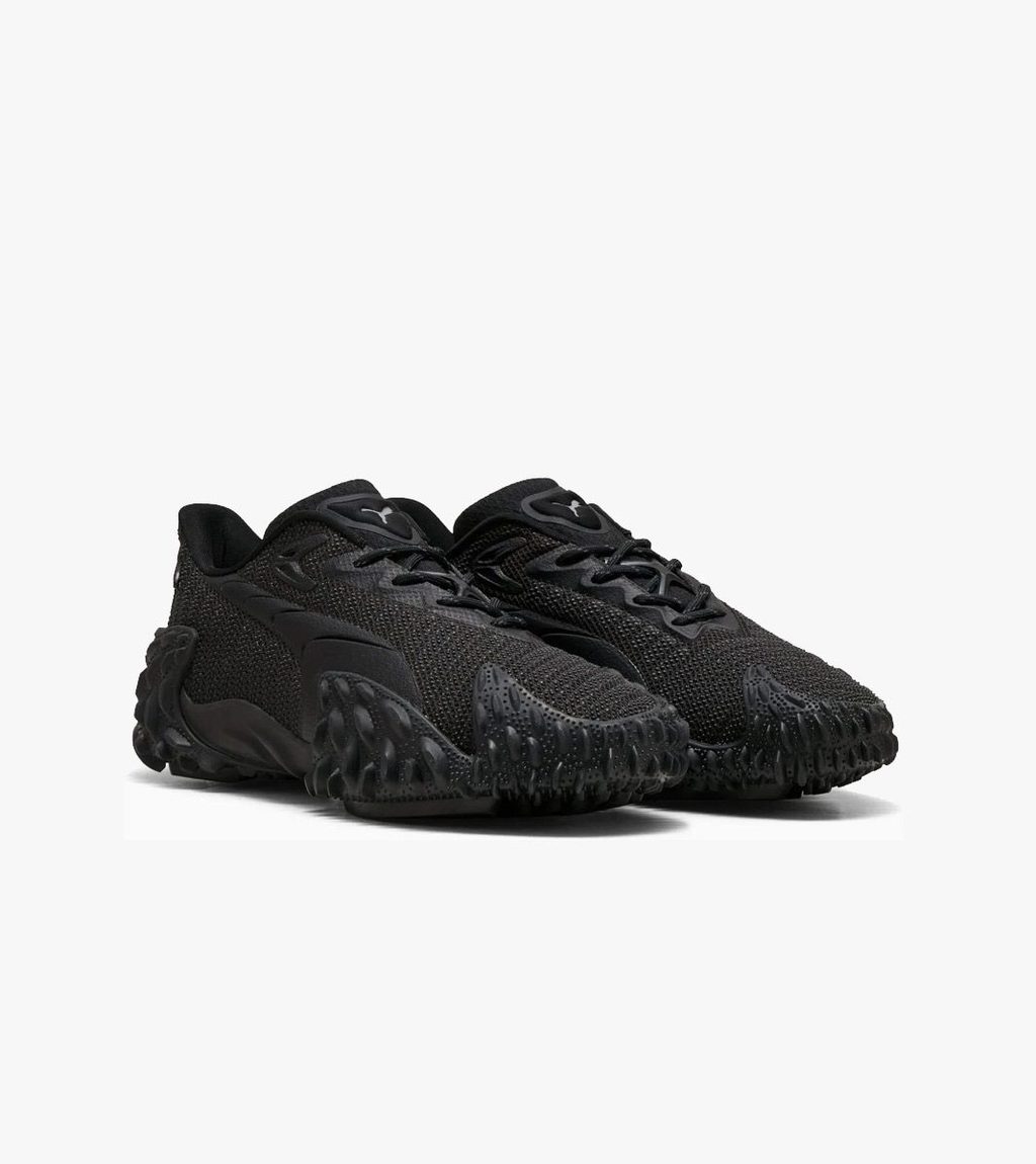 Black MOSTRO X