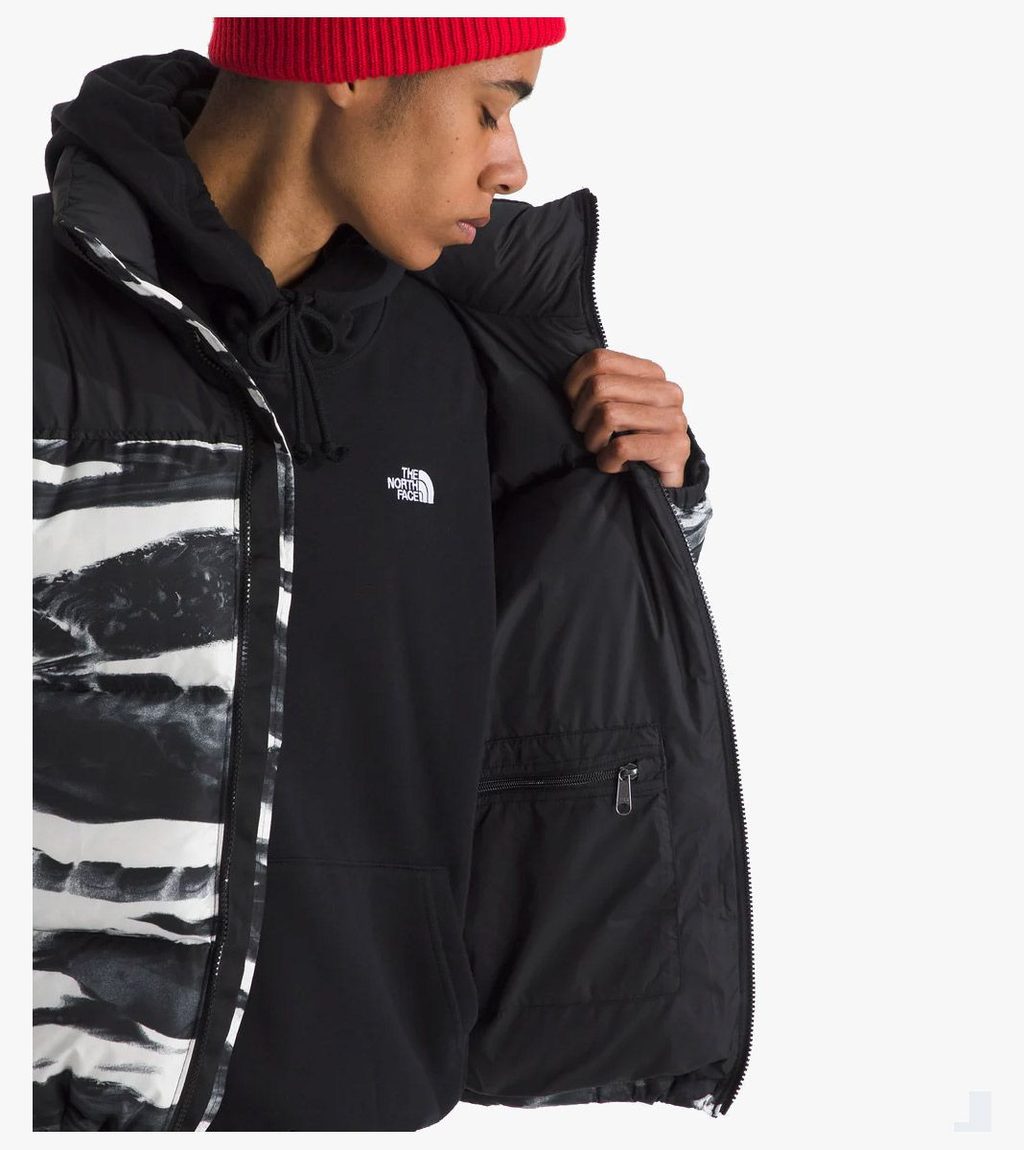Must M 1996 retro nuptse jacket -print