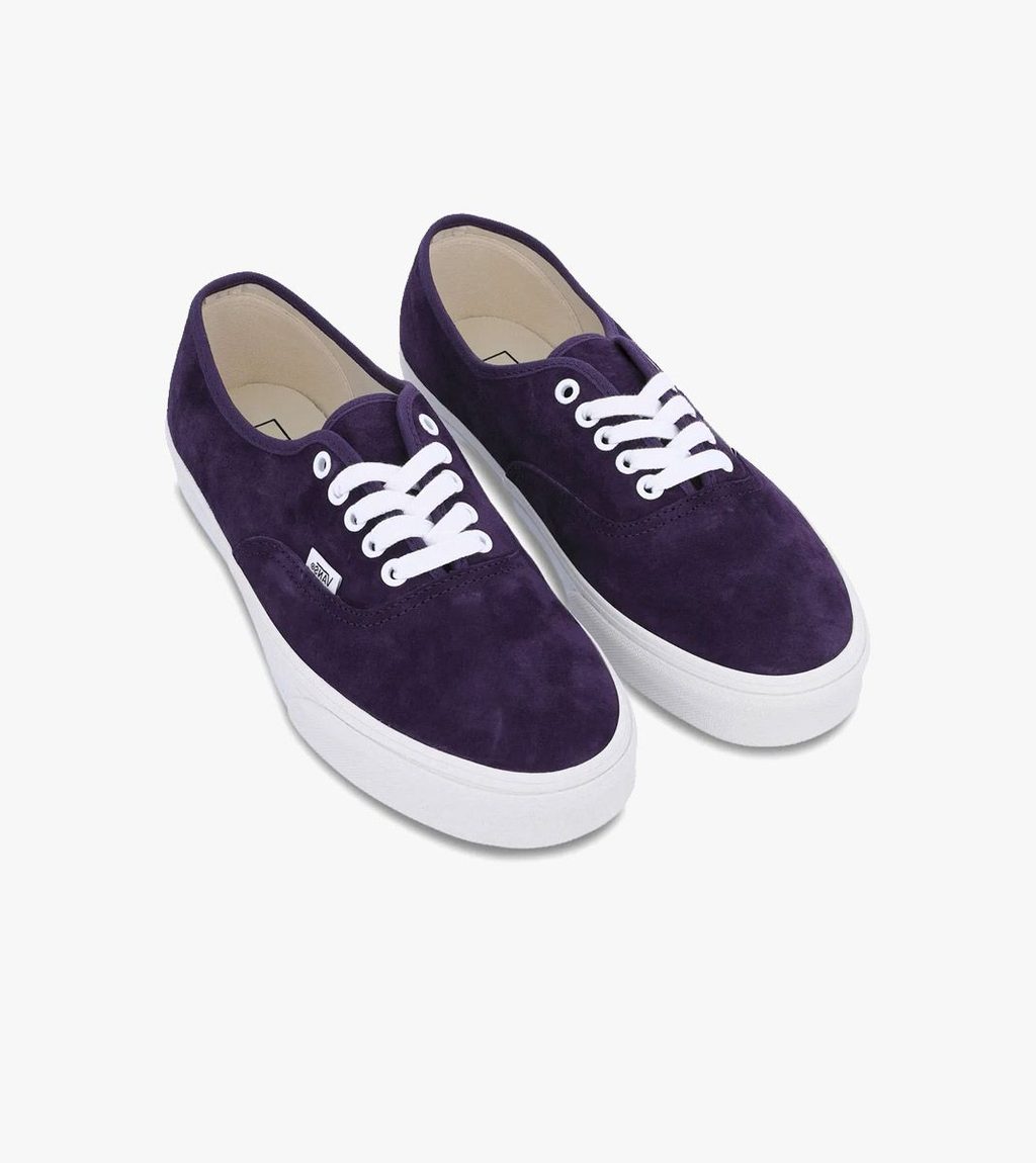Lila Authentic