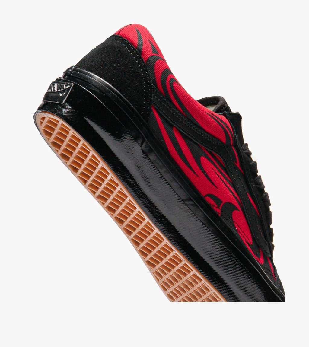 Musta LX OLD SKOOL