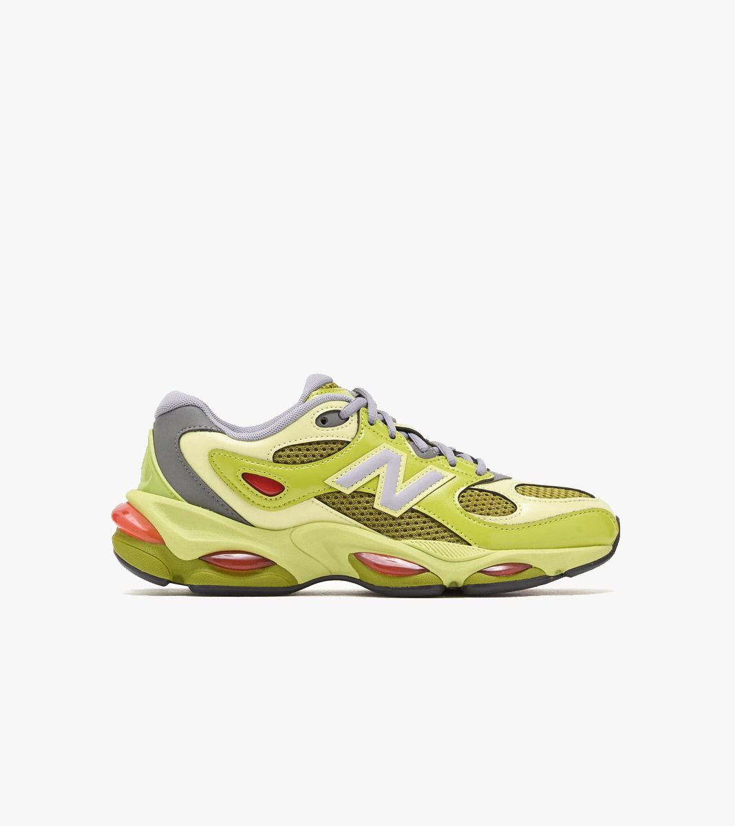 Roheline New balance 983