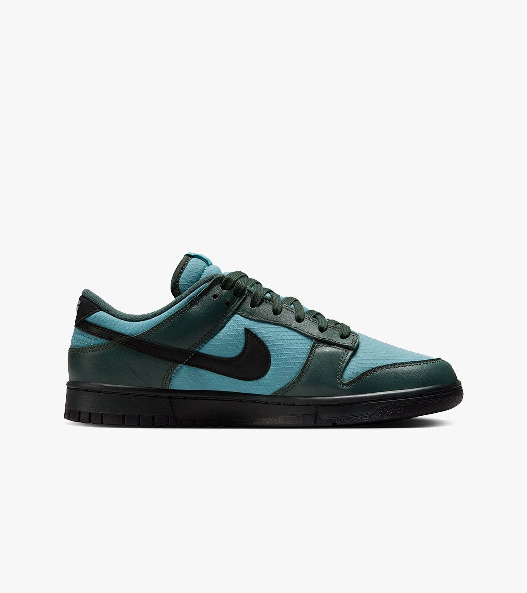 NIKE DUNK LOW RETRO SE Nike Men's Shoes | Ballzy