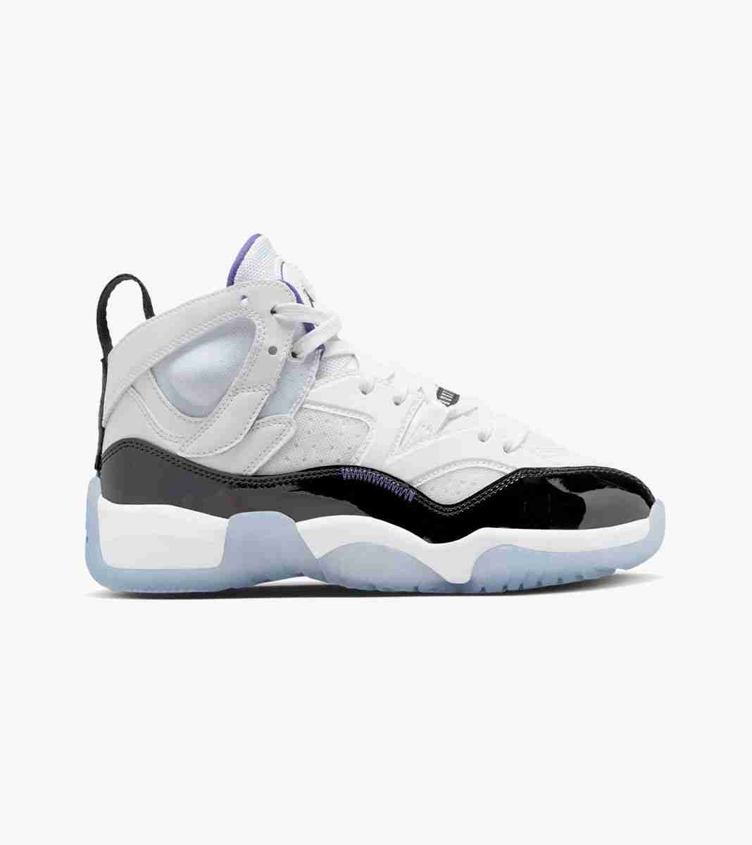 White JUMPMAN TWO TREY GS