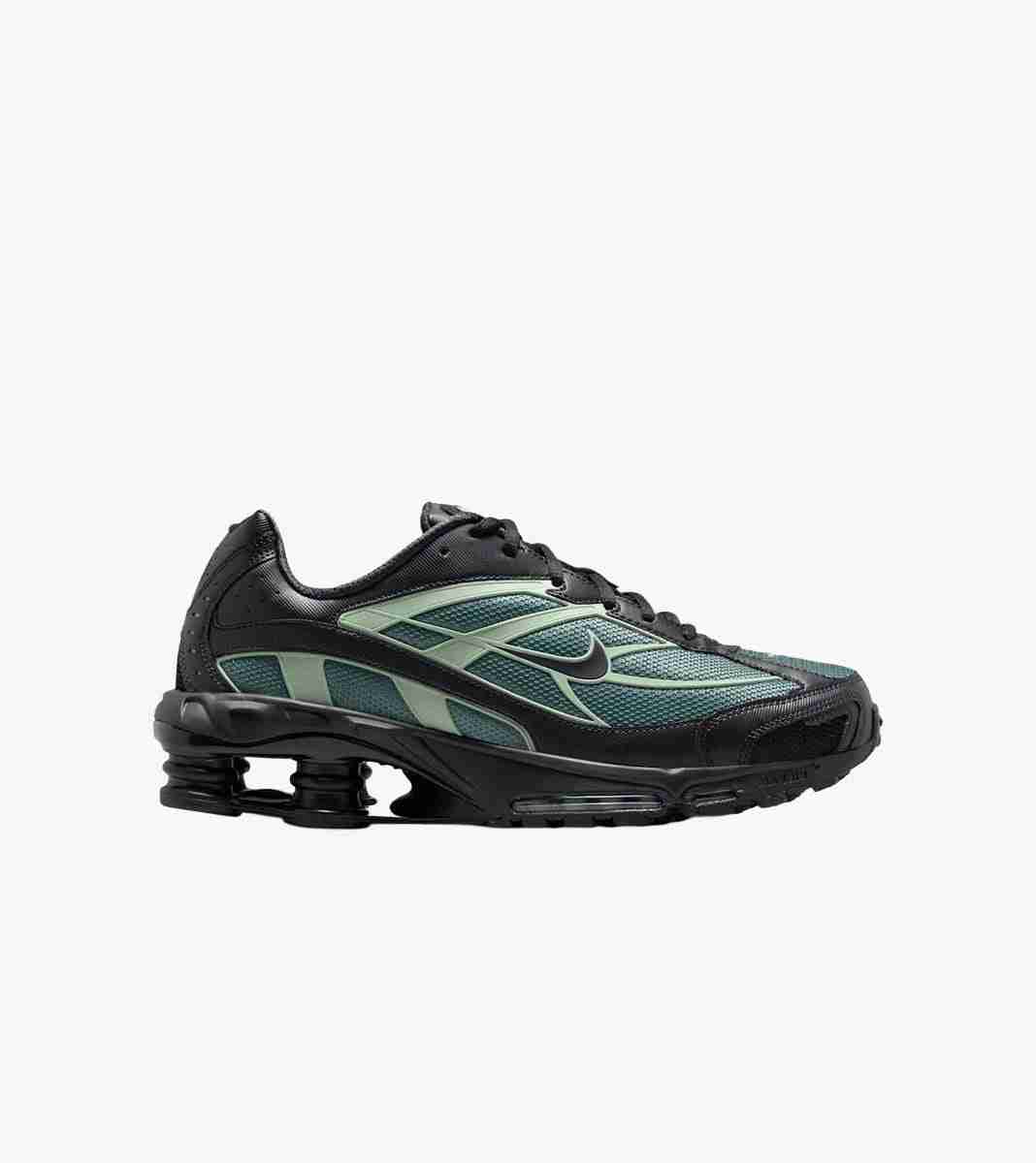 Melna NIKE SHOX RIDE 2