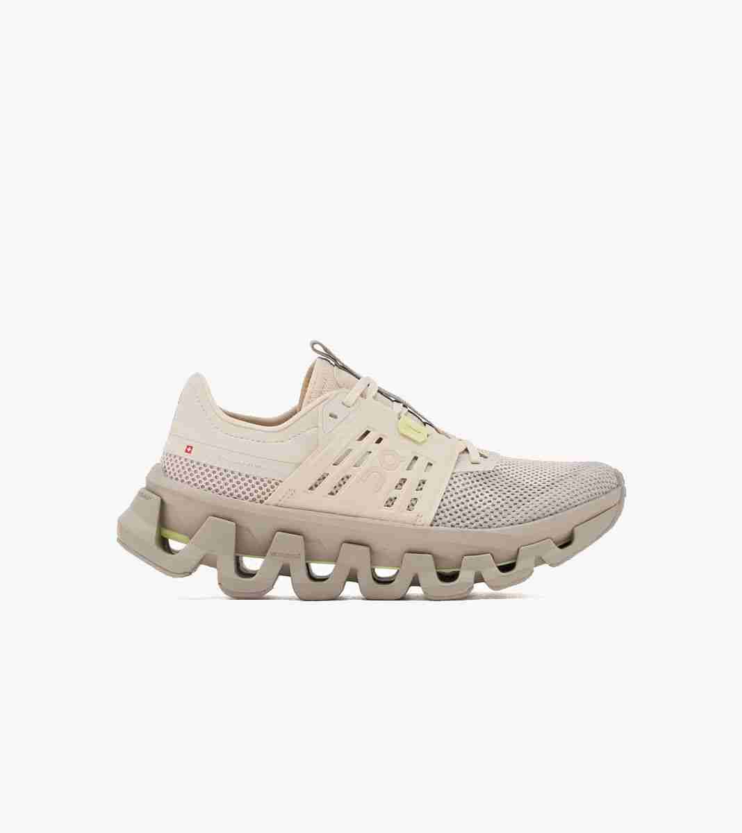 Beige Cloudswift amp