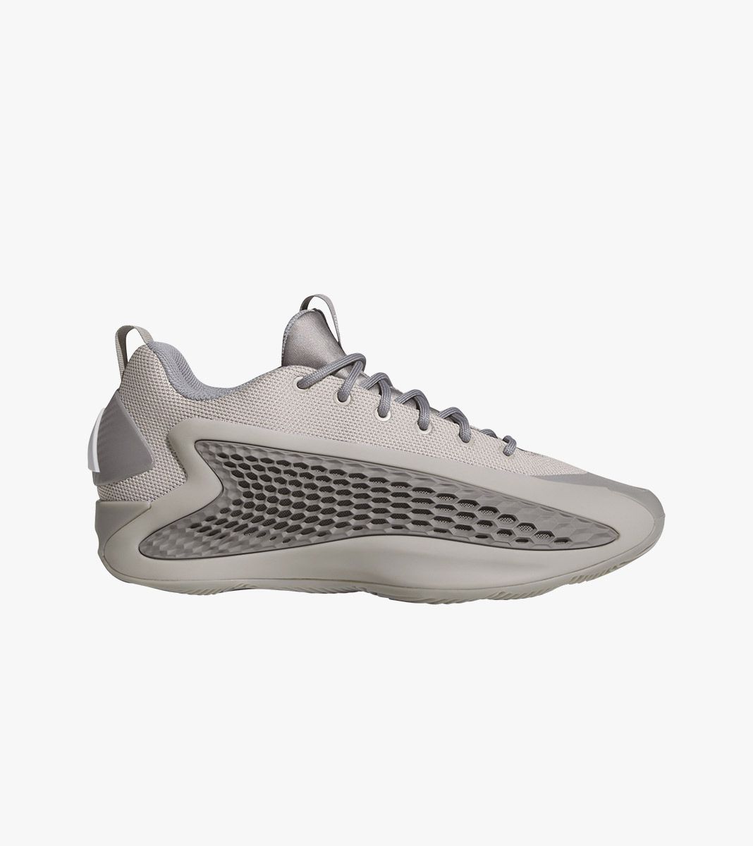 Pilka Anthony edwards 1 low