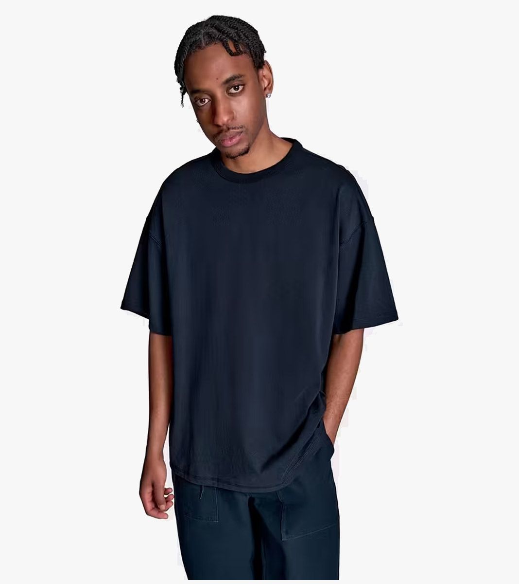 Juoda Gold standard tee