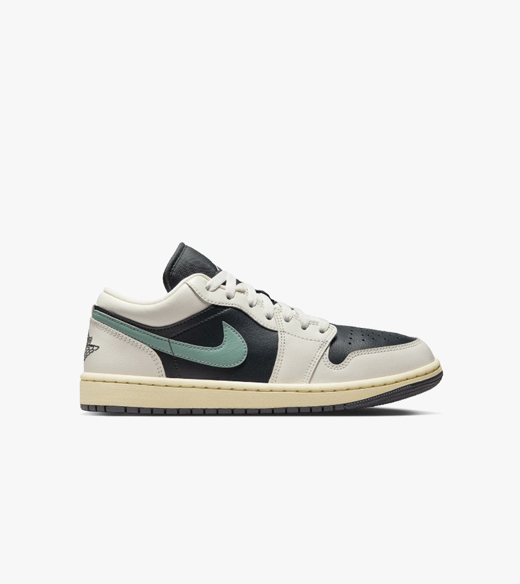 Mitmevärviline Wmns air jordan 1 low
