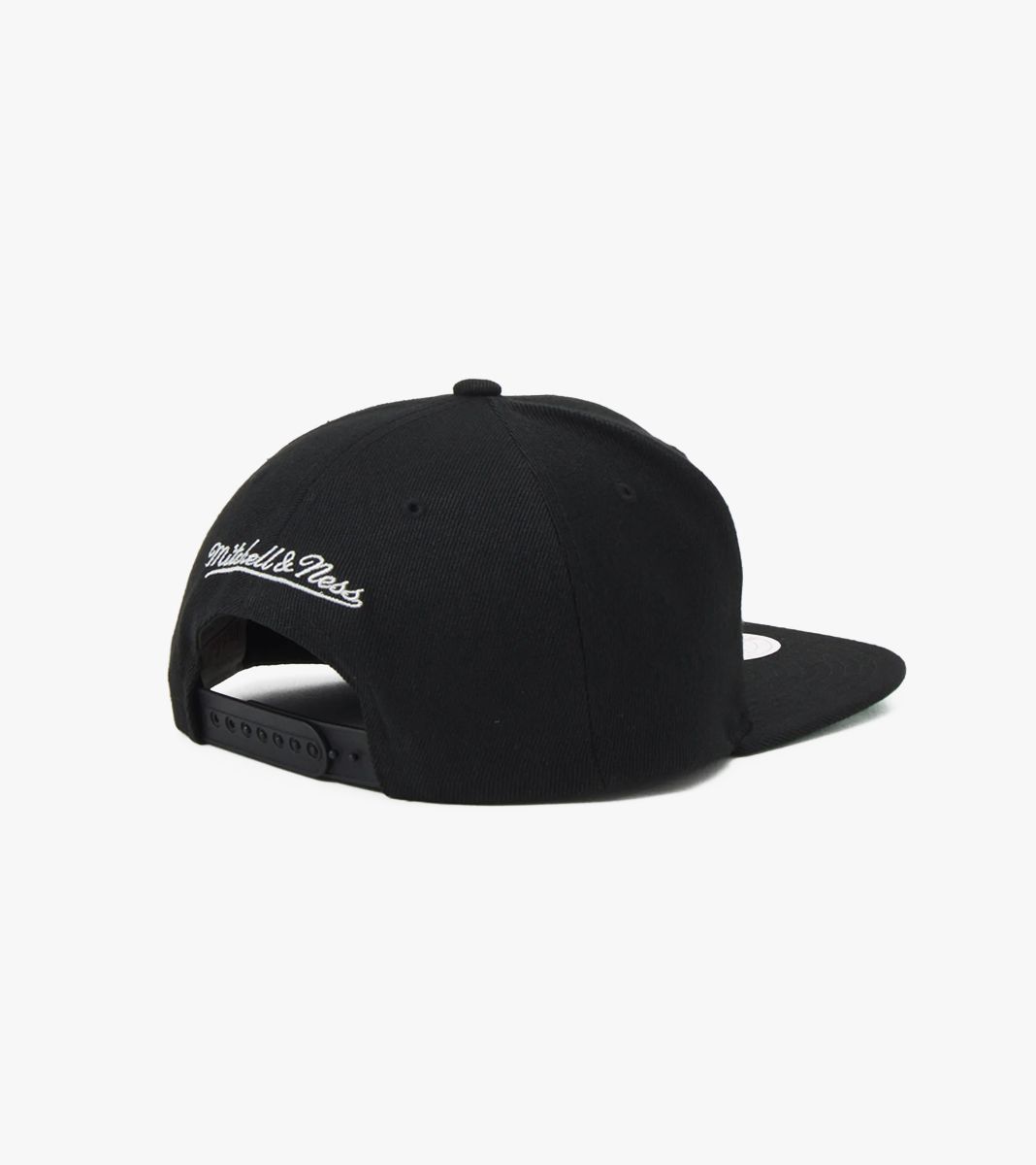 Melna Branded branded essential strapback branded