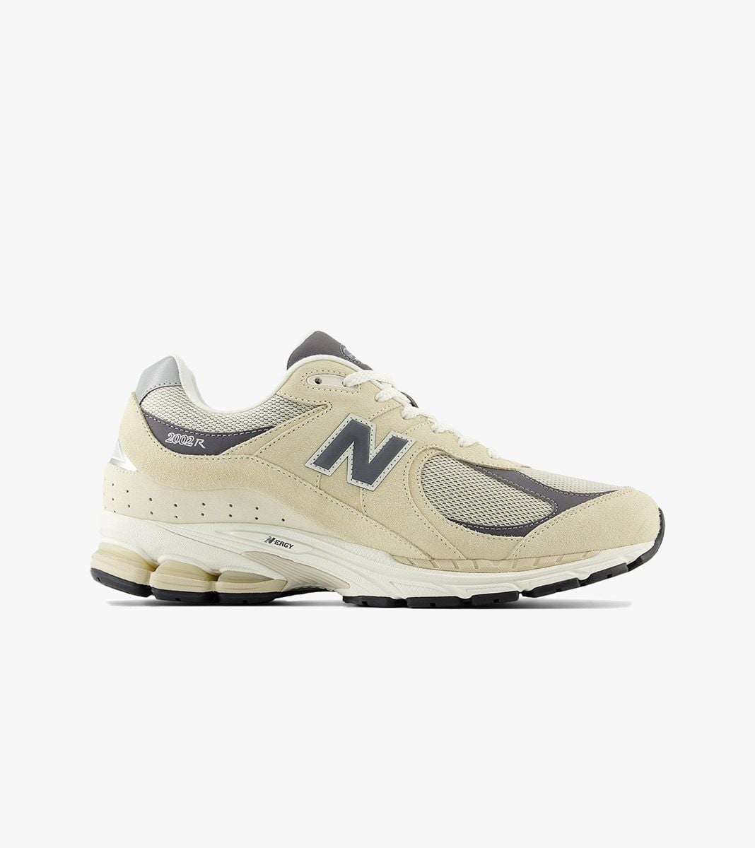 New Balance 2002r Beige NEW BALANCE 2002R New Balance Men's Shoes Ballzy