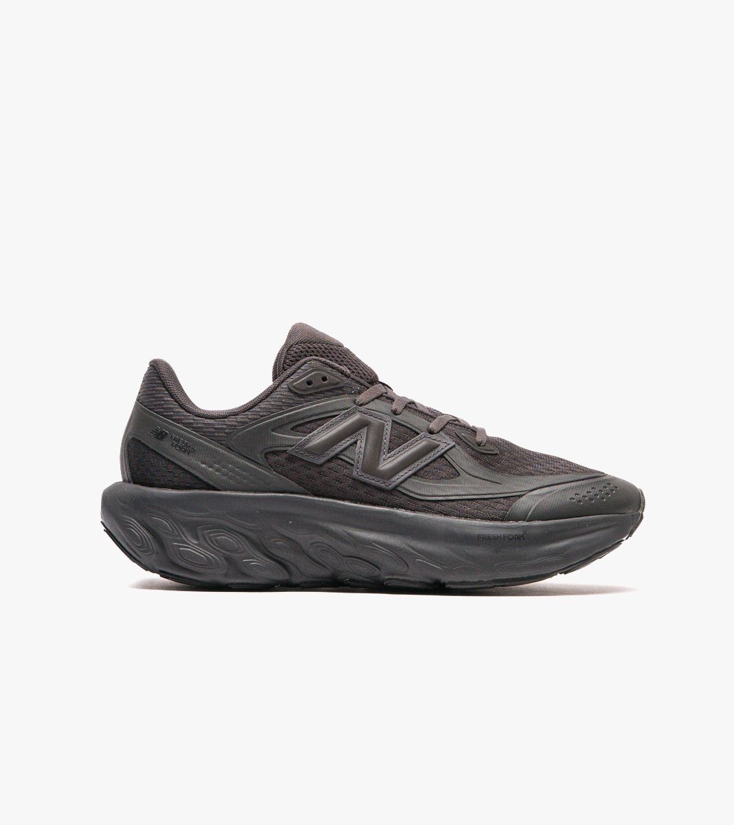 Black NEW BALANCE FRESH FOAM TRAINER