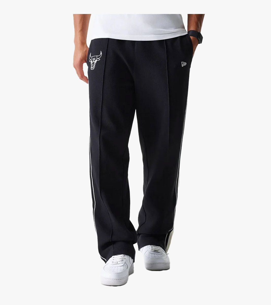 Melna NBA STRAIGHT LEG JOGGER