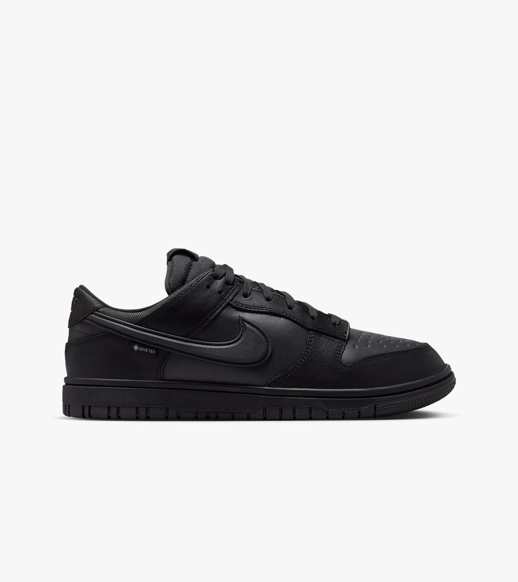 Melna NIKE DUNK LOW GTX