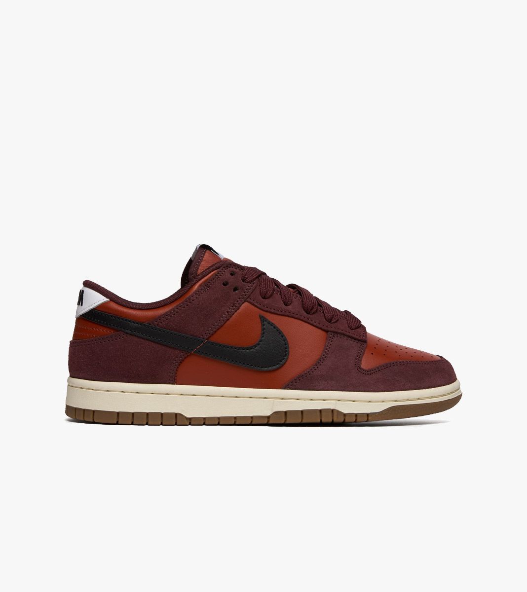 Red NIKE DUNK LOW RETRO SE