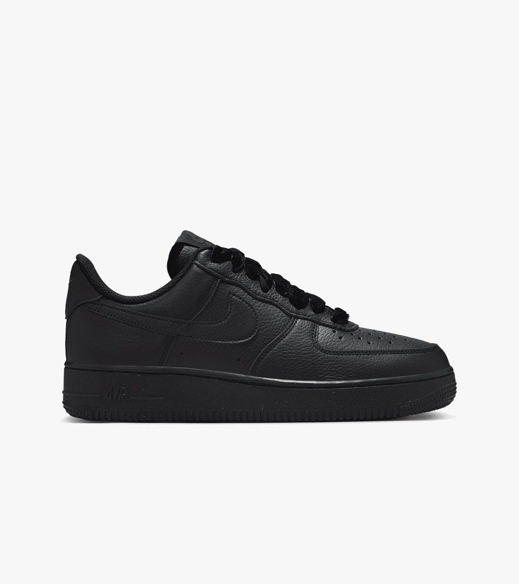 W AIR FORCE 1 ´07 VINTAGE Nike Miesten | Ballzy