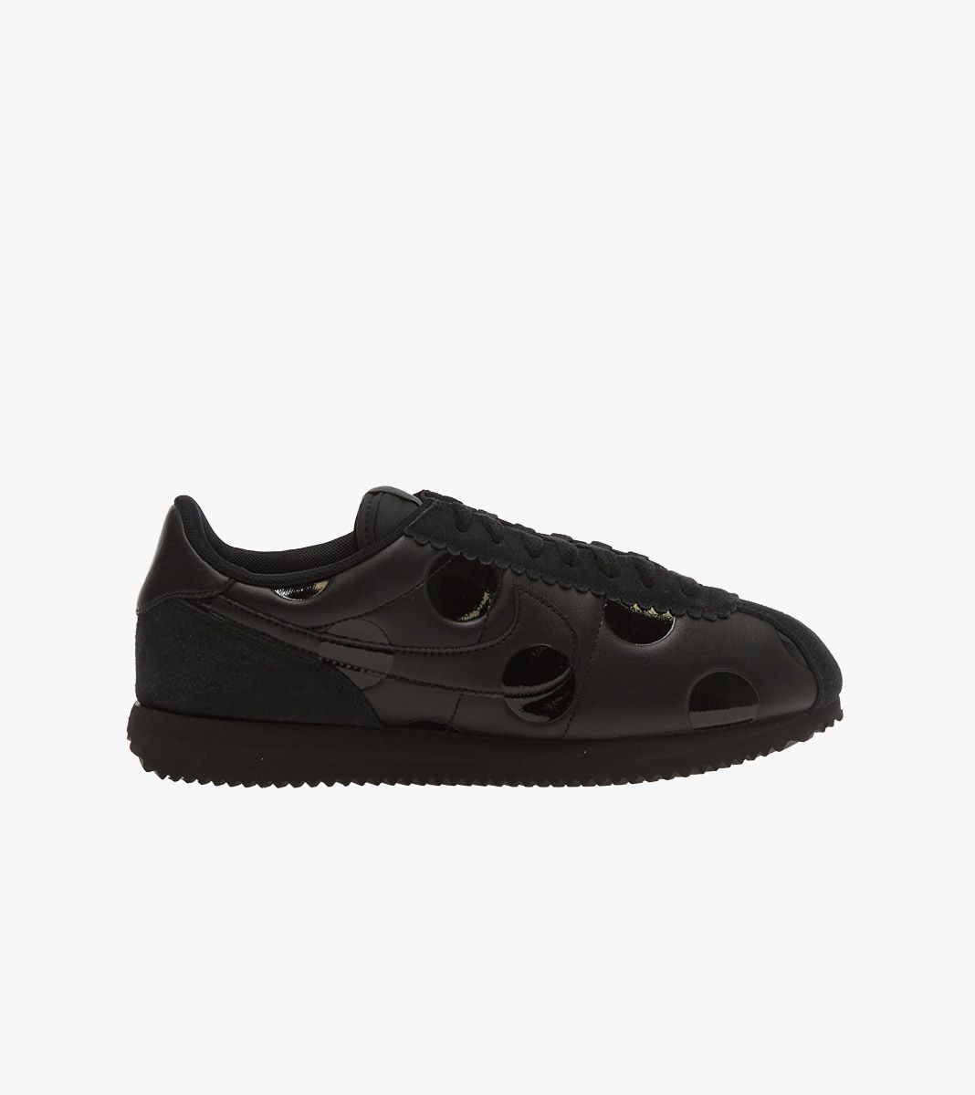 Juoda W nike cortez