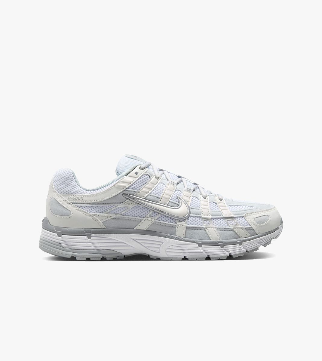 Vitt Wmns nike p-6000