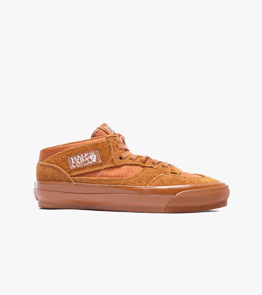 LX HALF CAB REISSUE 33 Vans Men's Shoes | Ballzy