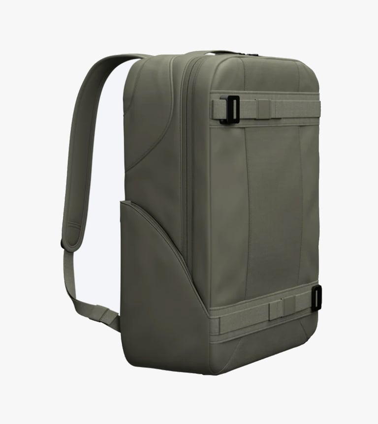 db skateboard daypack 20l
