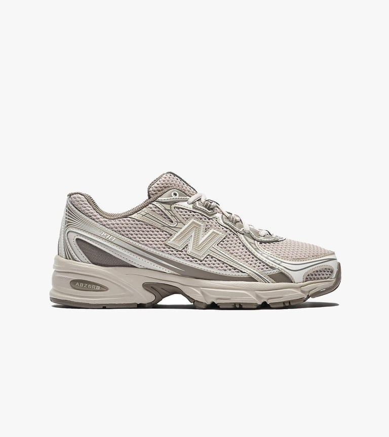 new balance 740