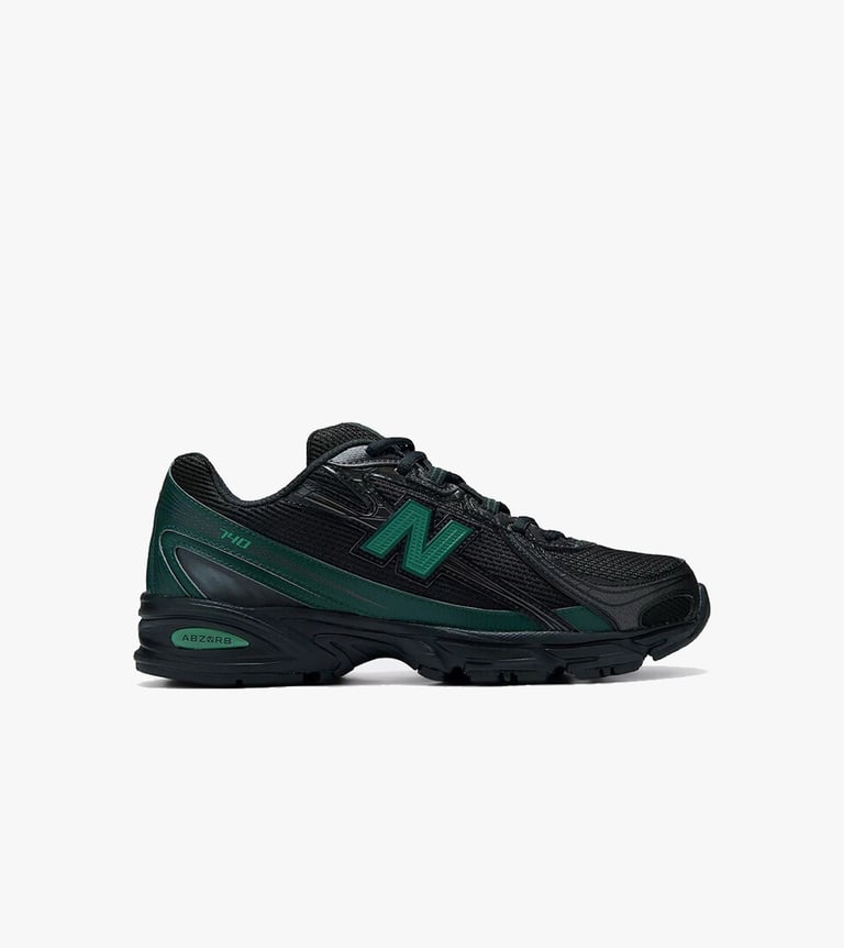 new balance 740