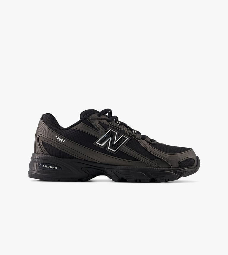 new balance 740